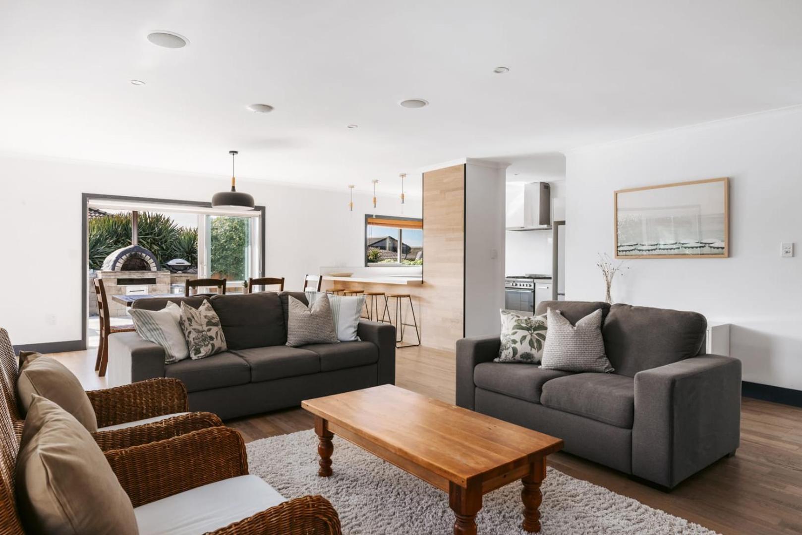Seaside Beach Retreat - Outdoor Living Βίλα Mount Maunganui Εξωτερικό φωτογραφία